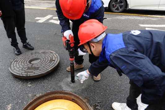 智能井蓋助力智慧城市建設(shè)